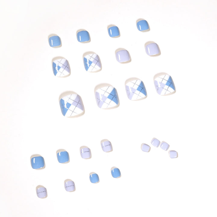 Artful toenail art in modern design Bowlift