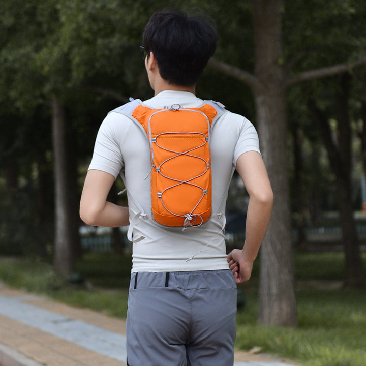 Hydration Pack with Adjustable Bladder System Bowlift