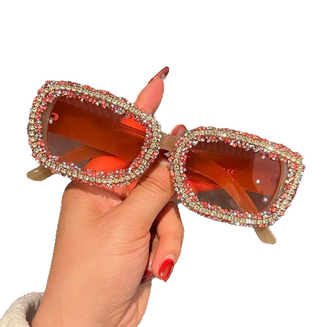 Women's sunglasses with luxurious crystal frame Bowlift