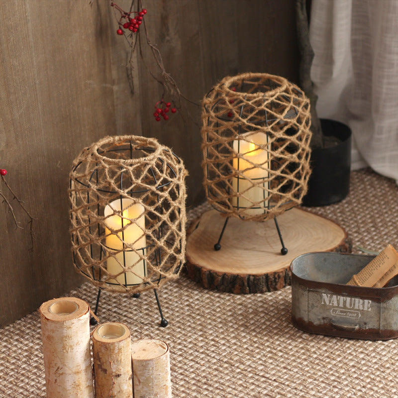 Decorative basket with natural fiber design Bowlift