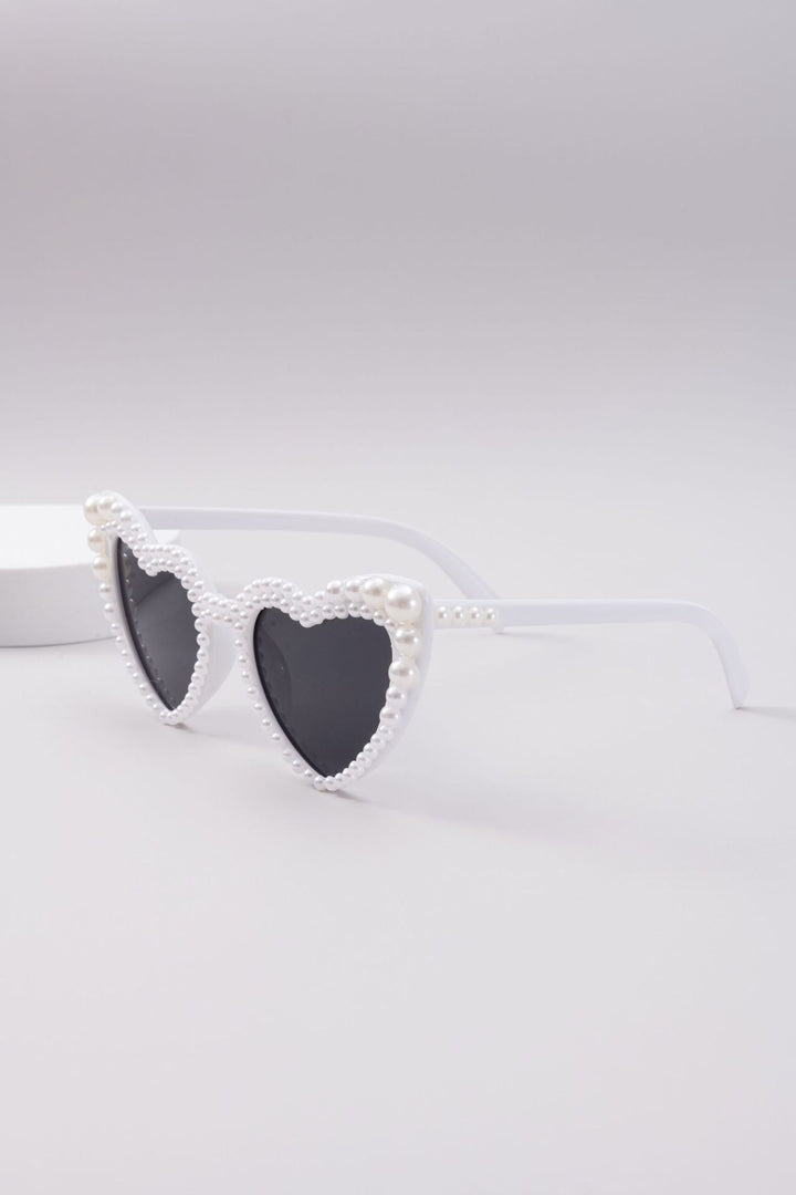 Women’s Designer Sunglasses with Pearl Frame by Bowlift