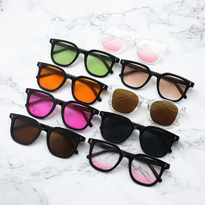 Fashion-Forward Oversized Square Sunglasses Bowlift