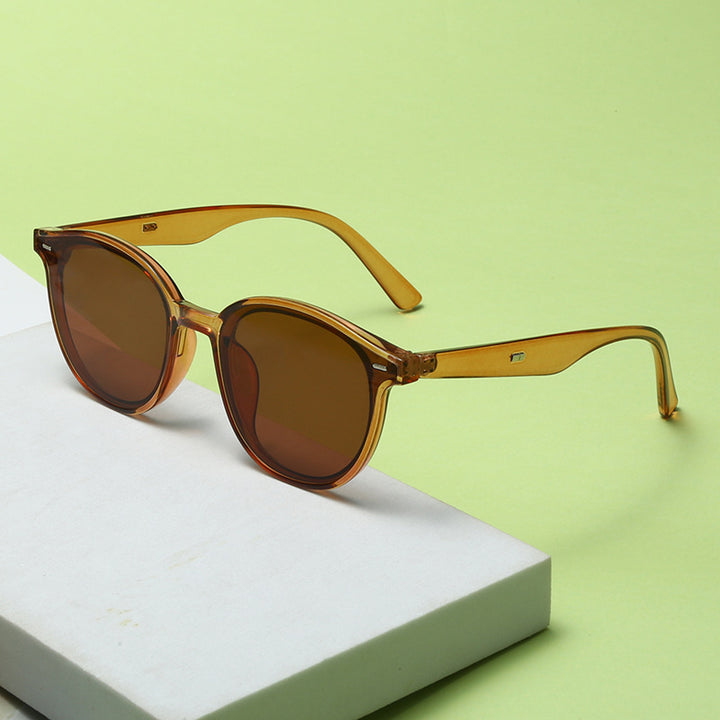 Ladies Fashion Sunglasses with trendy, round frame and UV protection Bowlift