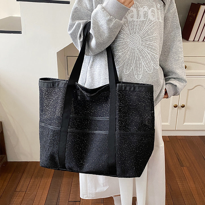 Spacious Shopping Bag Bowlift