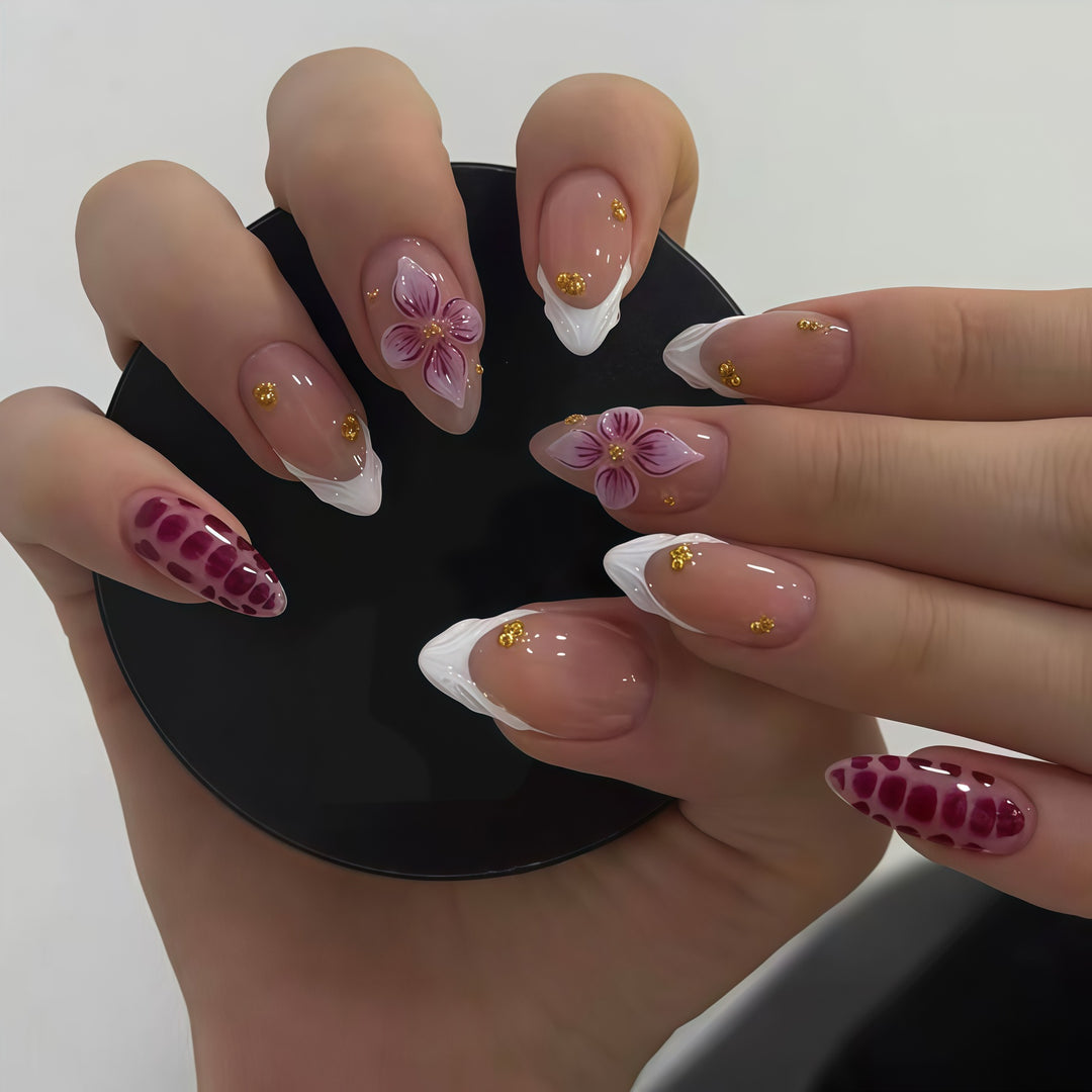 Elegant Floral Nail Art Extensions Bowlift