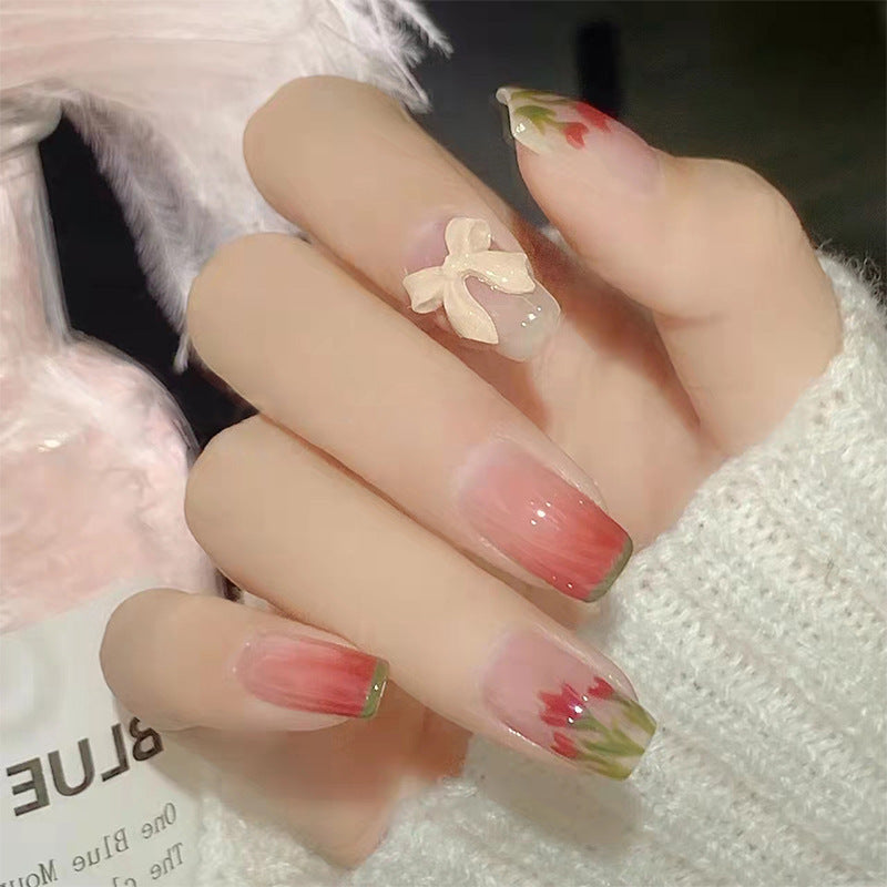 Artificial nails with heart design Bowlift