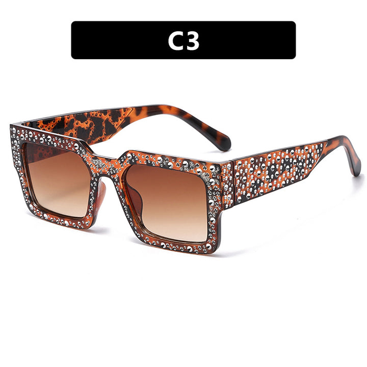 Women's extravagant sunglasses with sparkling accent Bowlift
