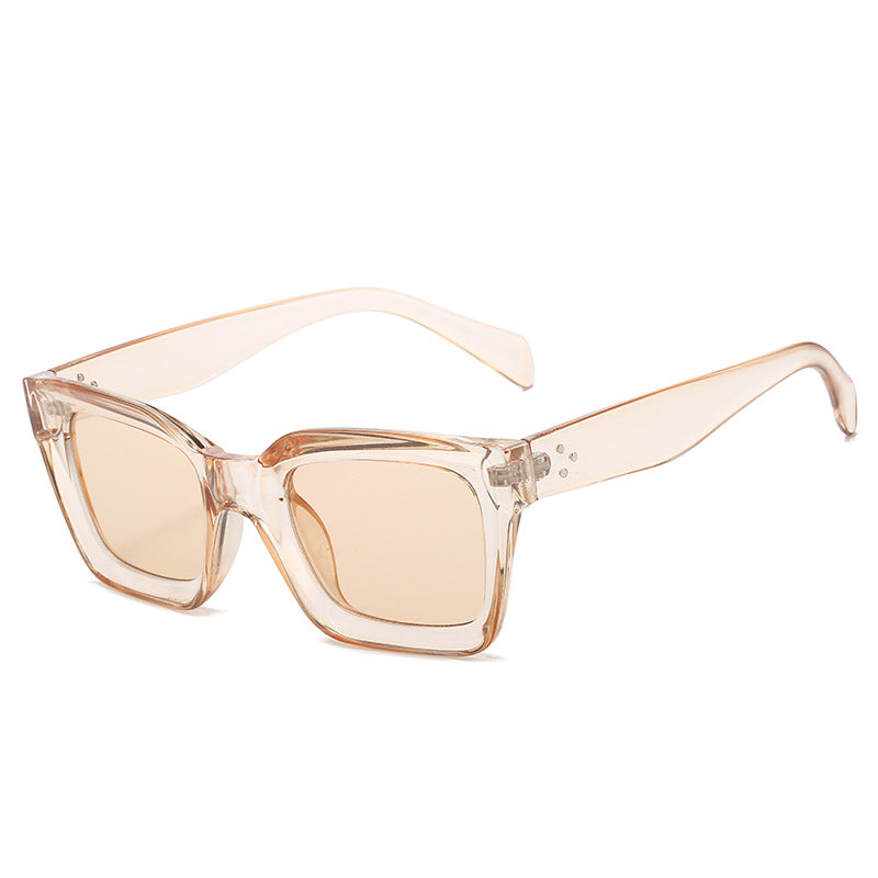 Ladies fashionable square sunglasses with elegant, wide frame Bowlift