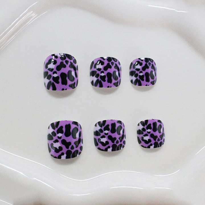 Stylish Leopard Print Nail Wraps Bowlift