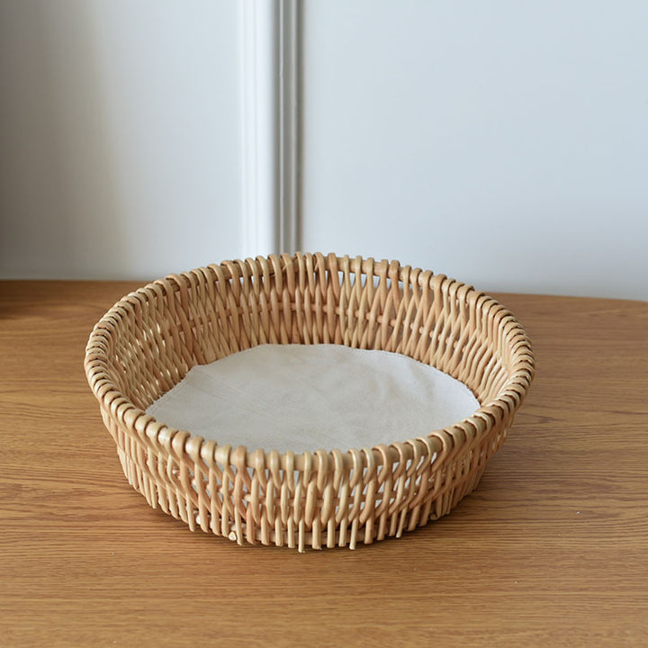 Ladies braided basket with removable inner lining Bowlift