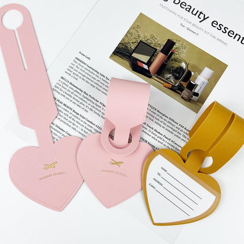 Heart-Shaped Luggage Identification Tag Bowlift