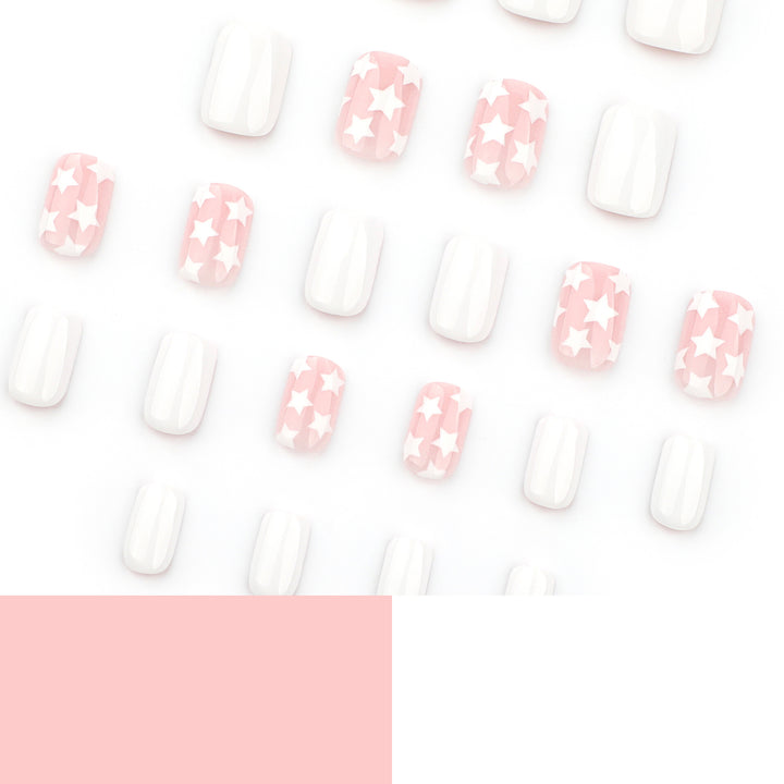 Artful Nail Art in Star Design Bowlift