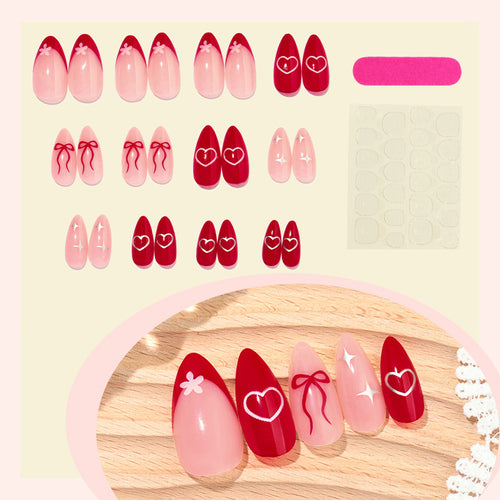 Creative nail art set with romantic accents Bowlift