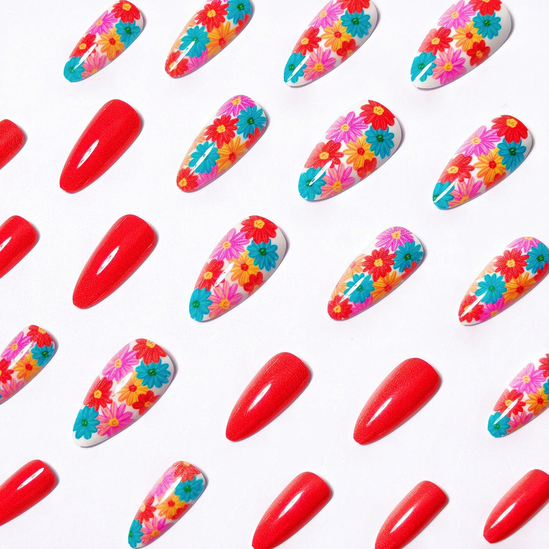 Artificial nails with Lively Flower Design Bowlift
