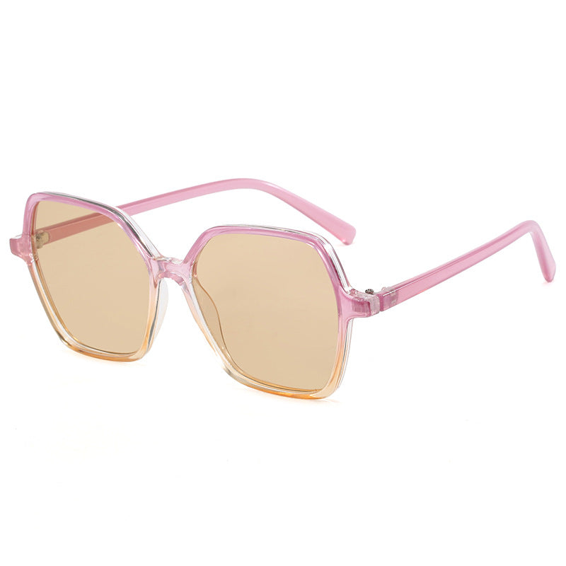 Women's oversized sunglasses in fascinating design Bowlift