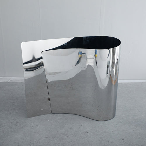 Modern Minimalist Decorative Metallic Waste Basket