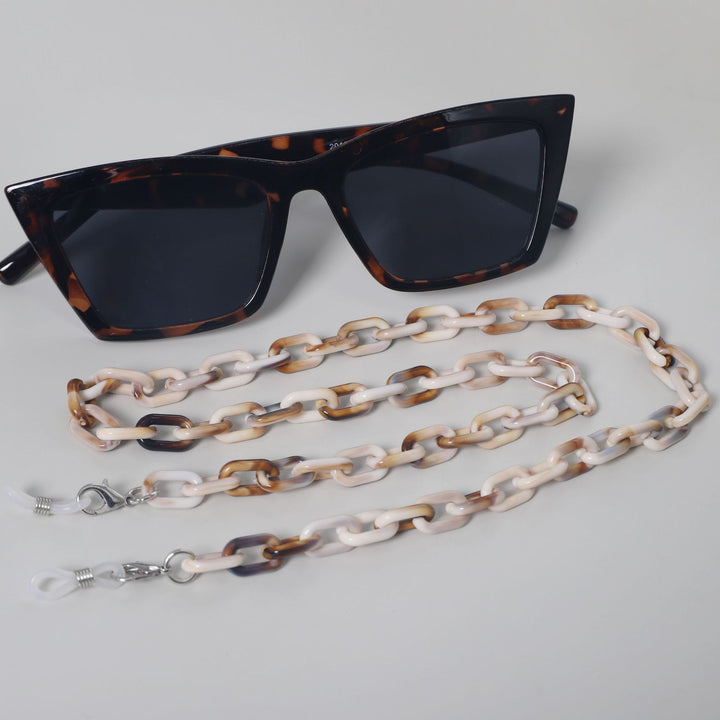 Eyewear Chain Bowlift