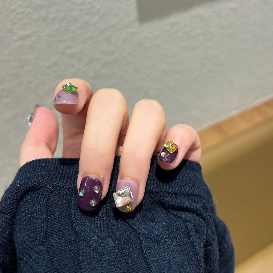 Reusable Gemstone Press-On Nail Art Bowlift