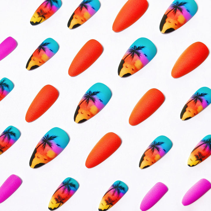 Creative Art Nails with Tropical Palm Motif Bowlift