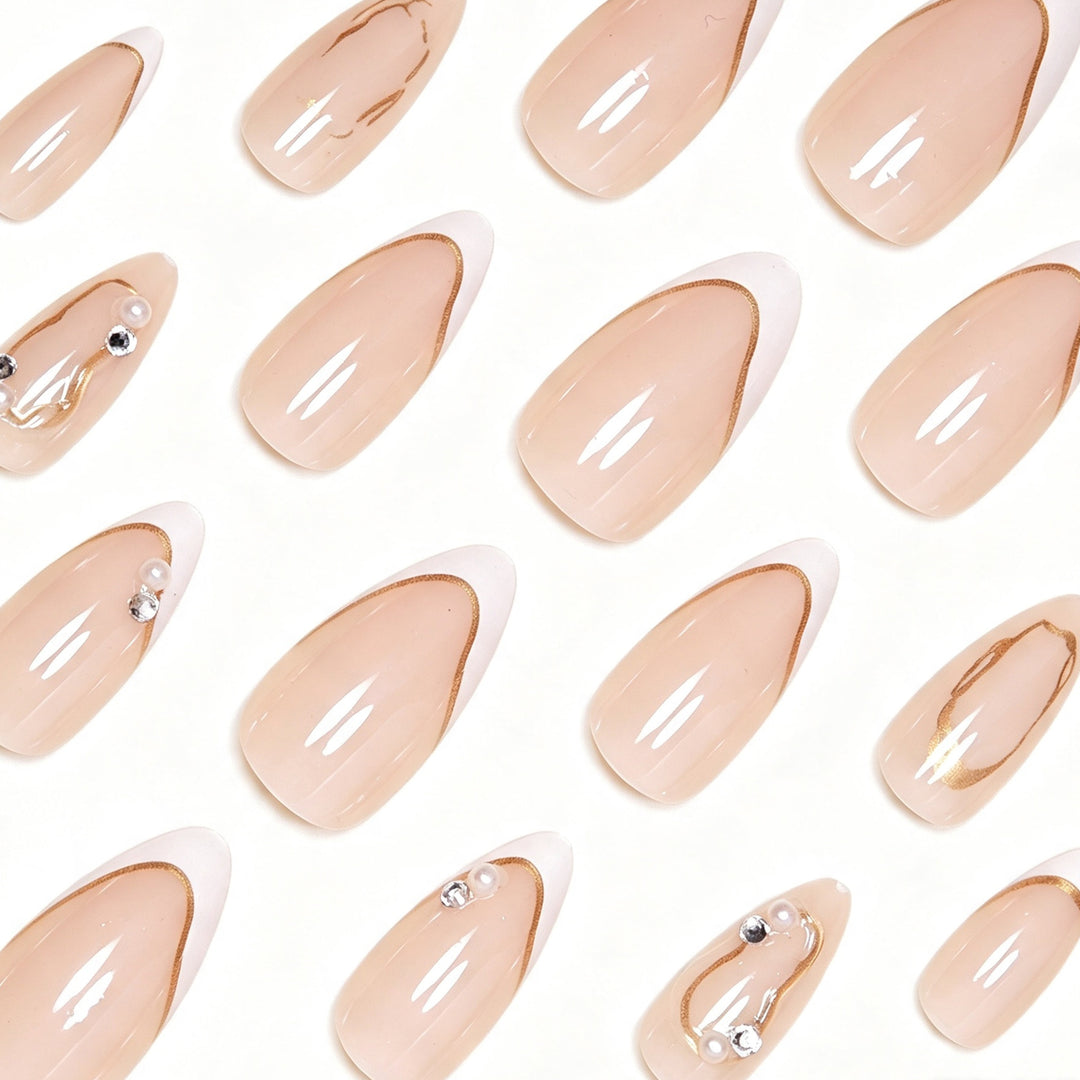 Luxurious Nail Art Bowlift