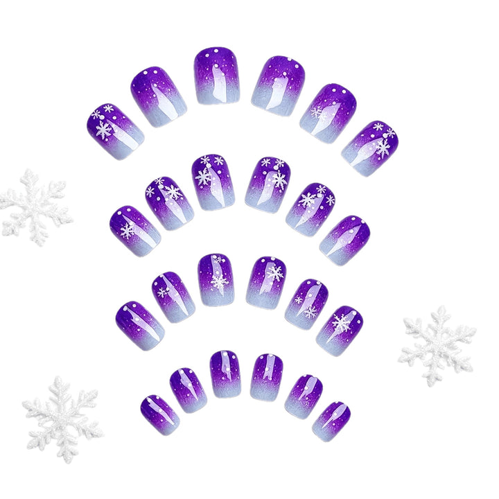 Glittering artificial nails with snowflake design Bowlift