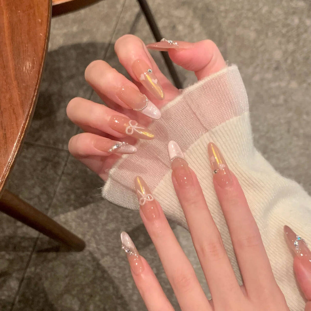 Elegant Press-On Nail Extensions Bowlift