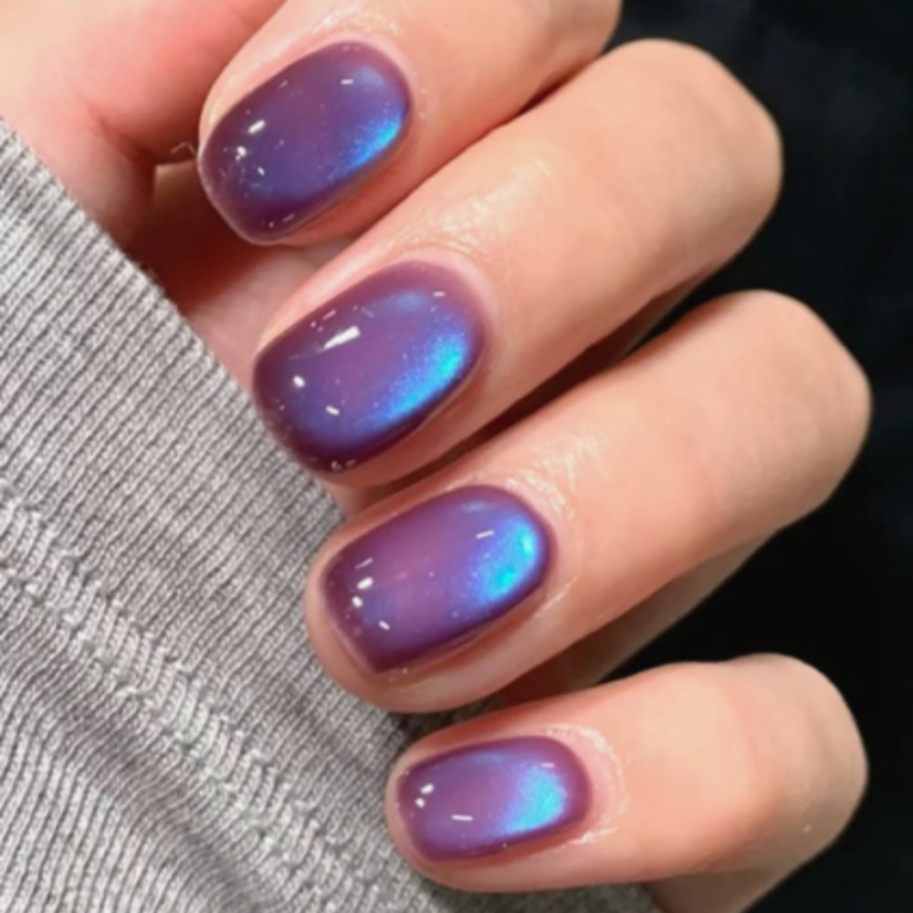 Artistic Heart-Embellished Press-On Nails Bowlift