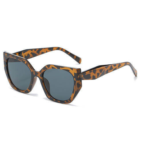 Ladies' statement sunglasses in modern leopard pattern Bowlift