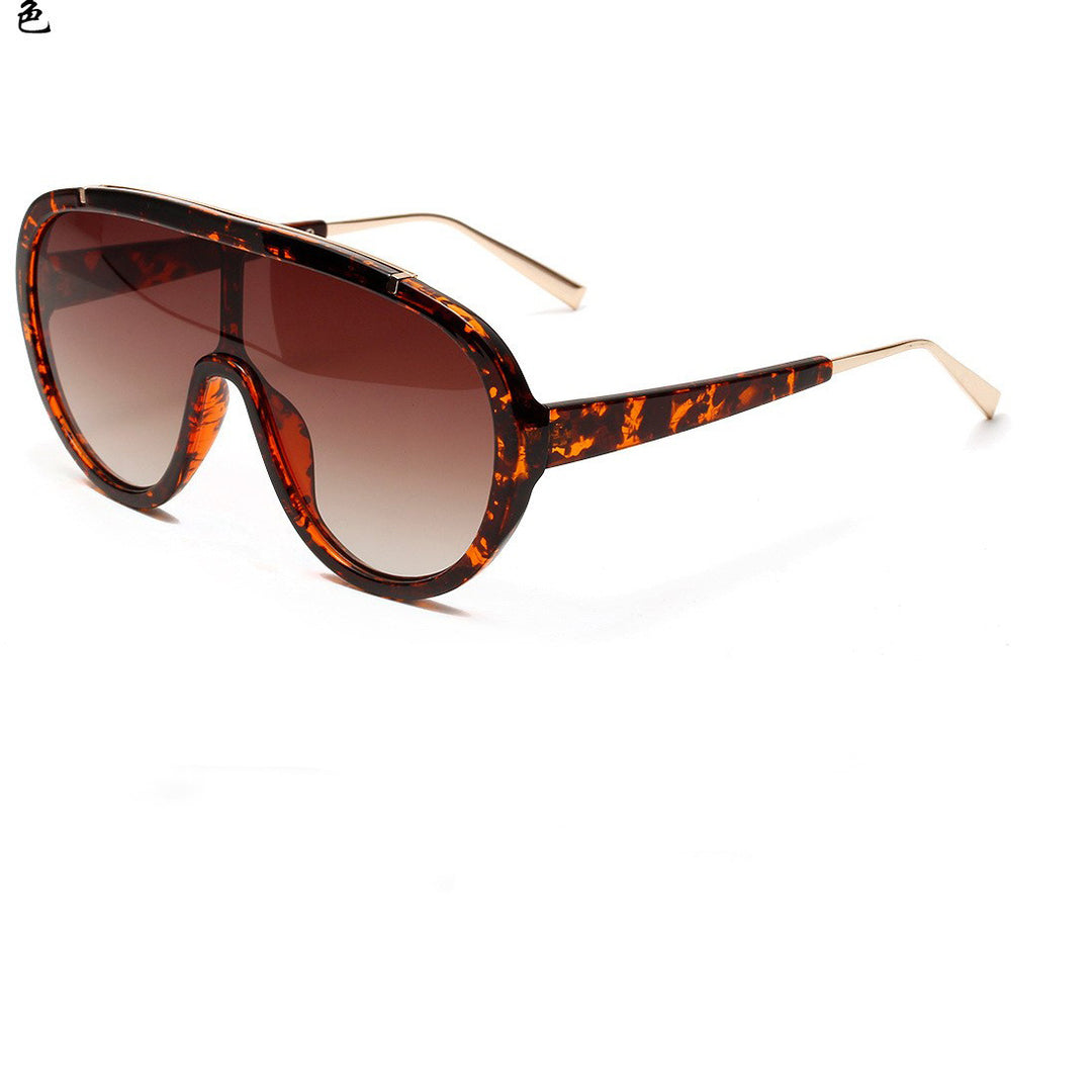 Ladies fashionable sunglasses Bowlift