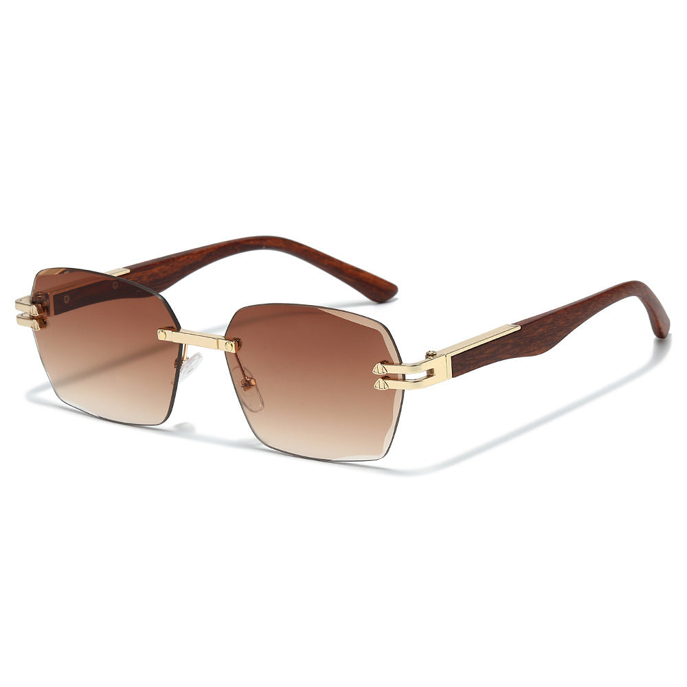 Oversized Geometric Sunglasses with Metal Details Bowlift