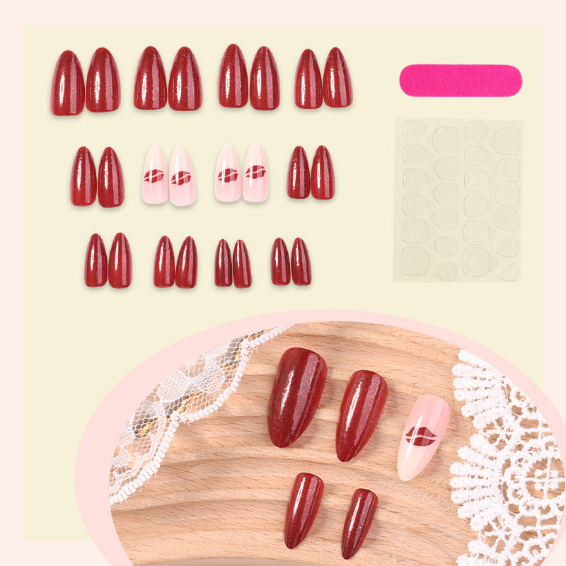 Glamorous Press-On Nail Set Bowlift