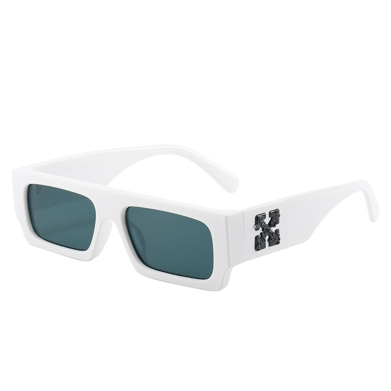 Women's stylish oversized sunglasses with unique design Bowlift