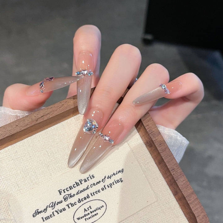 Artistic Rhinestone-Embellished Press-On Nail Extensions Bowlift
