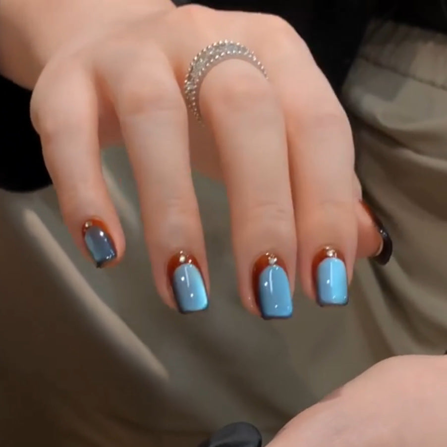 Creative Nail Tips with Shine Effects Bowlift