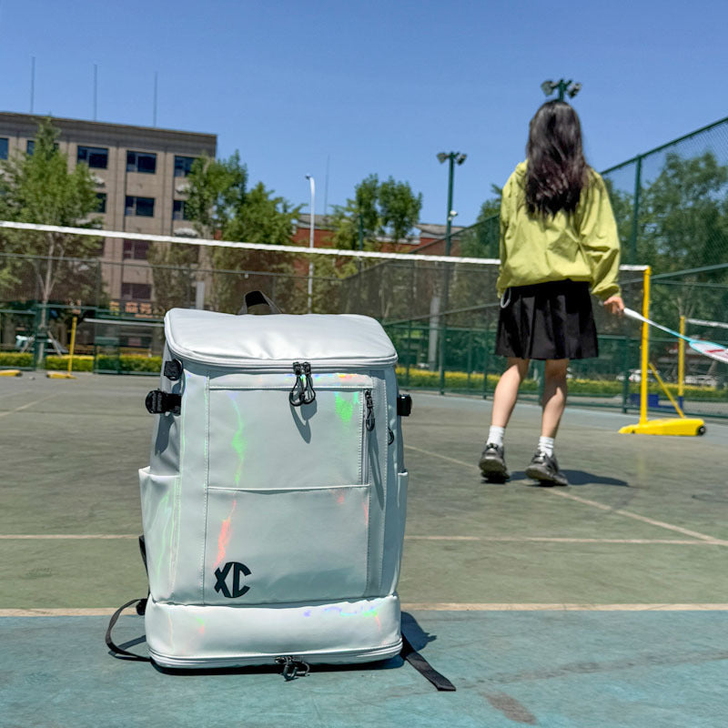 Fashionable Backpack With Holographic Surface Bowlift