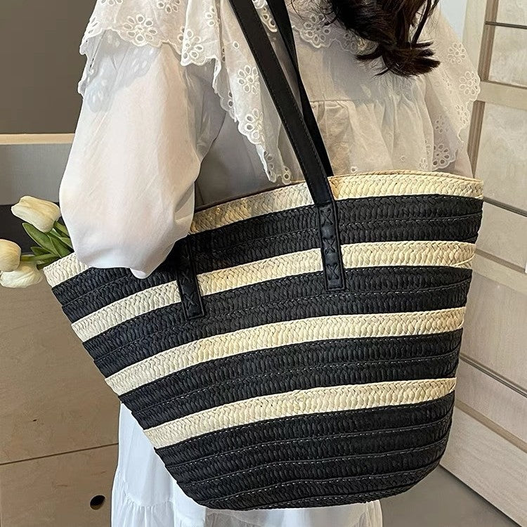 Padded Bast Bag with Decorative Leather Handles Bowlift