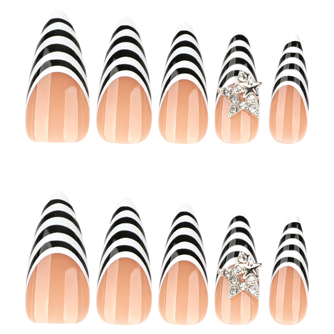 Glamorous Lace Nails Bowlift