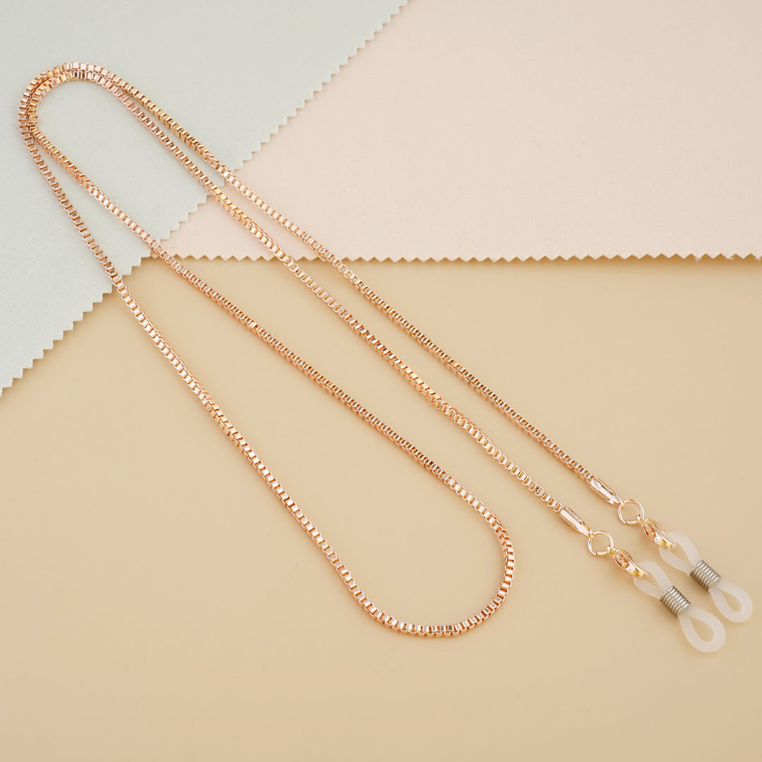 Sleek Metal Eyewear Chain Bowlift