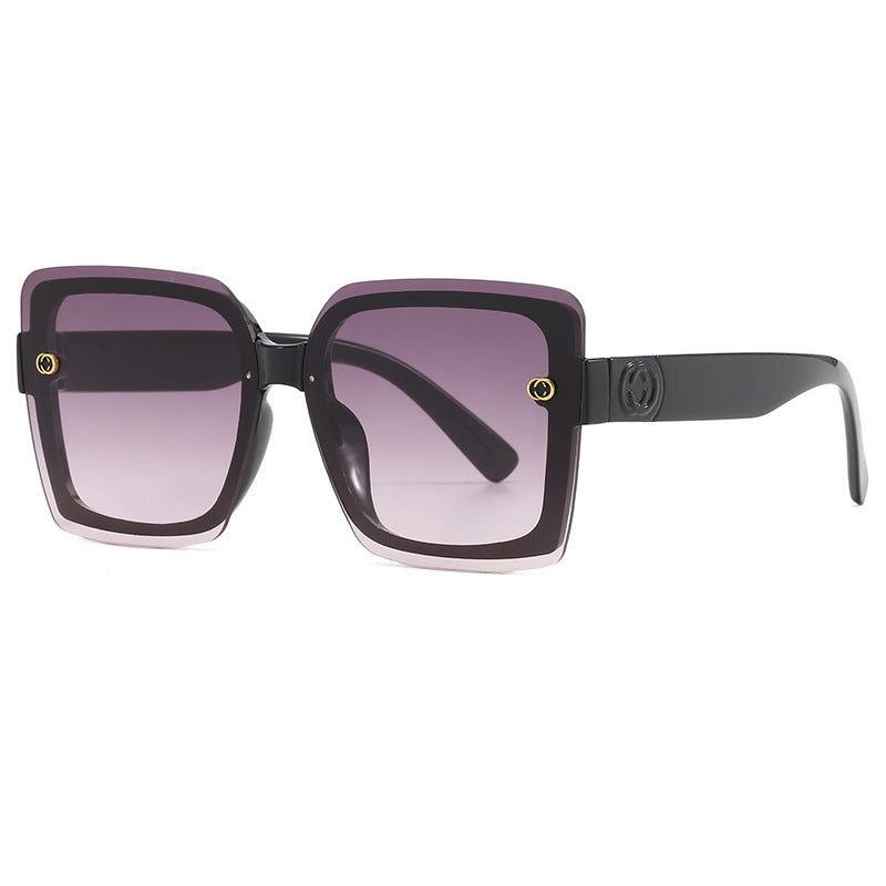 Women's oversized square sunglasses with elegant frame Bowlift