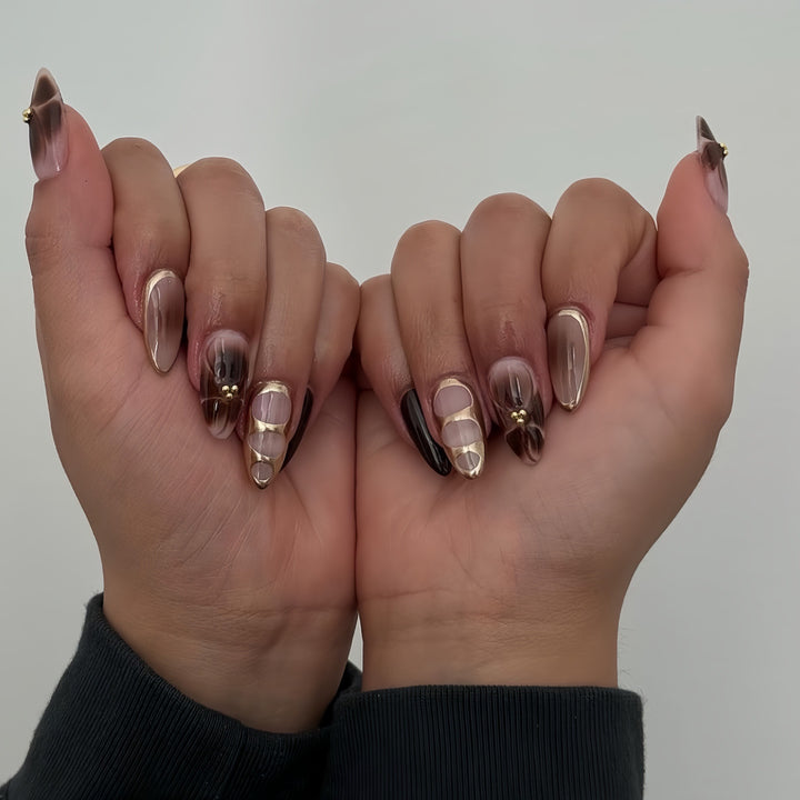 Decorative Press-On Nail Art with Unique Design Bowlift