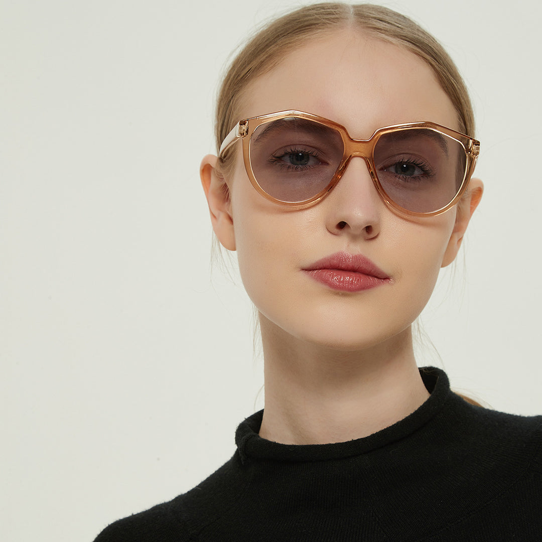 Women's stylish sunglasses with clear frame and polarized lenses Bowlift