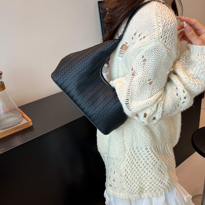 Textured Woven Shoulder Bag Bowlift