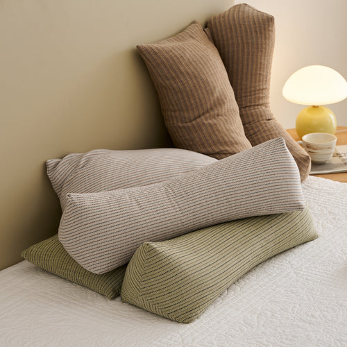 Ergonomic sleeping pillow with adjustable support Bowlift