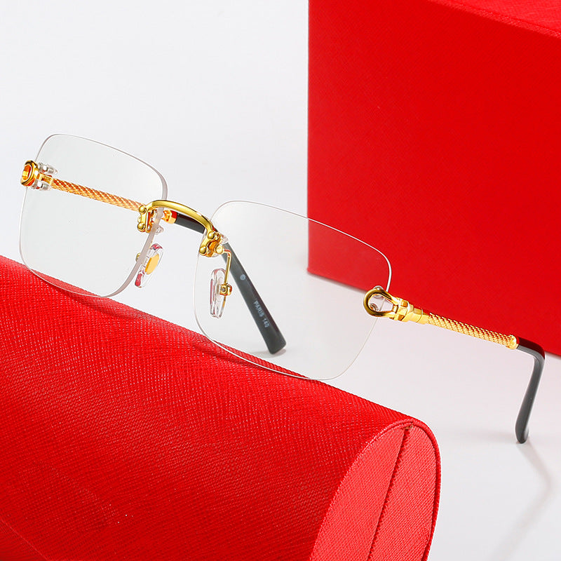 Women's square sunglasses with luxurious, gold-accented frame and protective lenses Bowlift