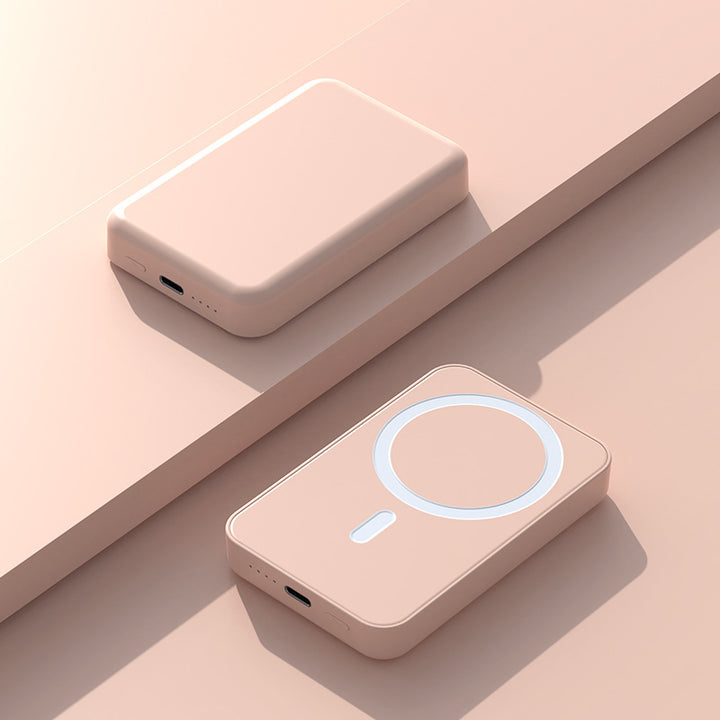 Premium Powerbank with innovative magnetic charging technology Bowlift