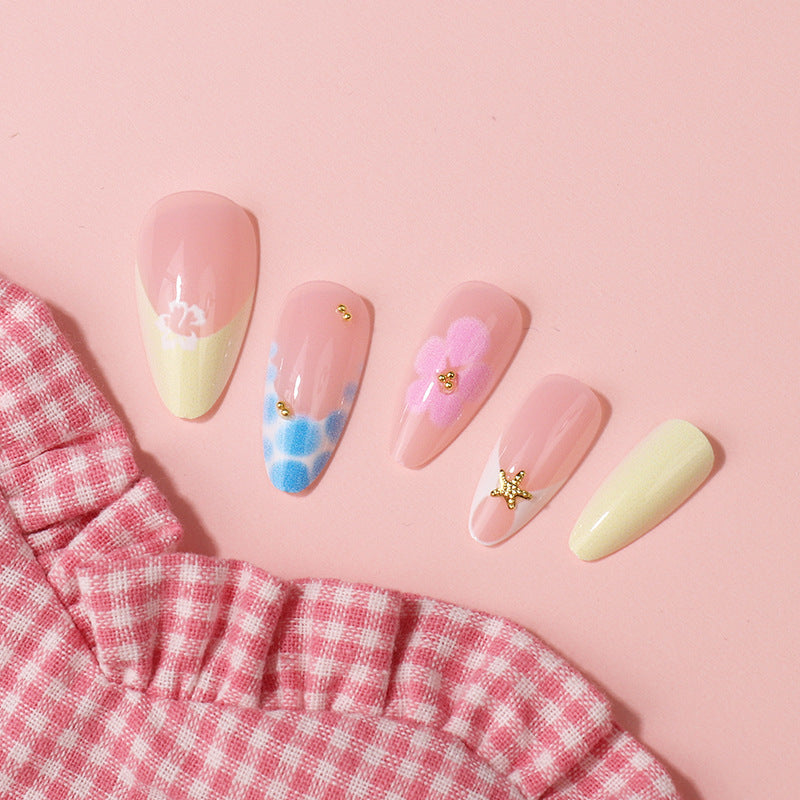 Artistic Nail Art Tips Collection Bowlift