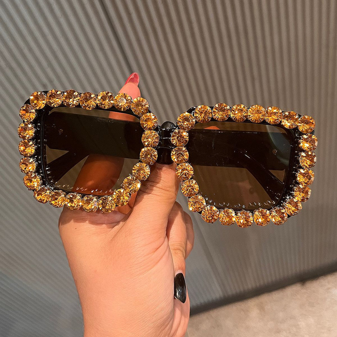 Ladies' sunglasses with sparkling crystal frame Bowlift
