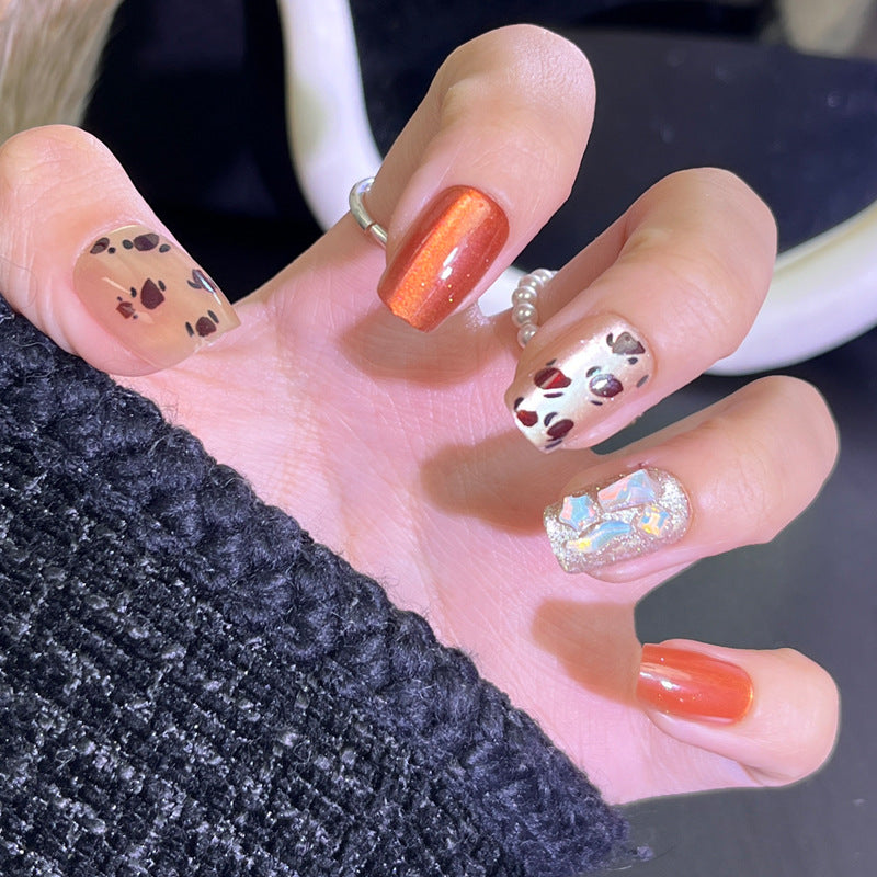 Glamorous Press-On Nail Set with Decorative Gemstone Accents Bowlift