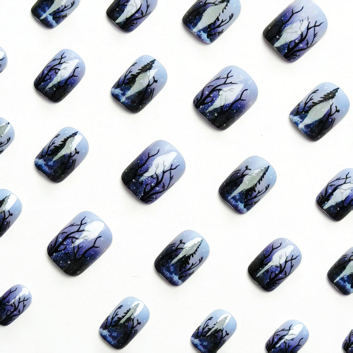Artificial nail art with winter forest motif Bowlift
