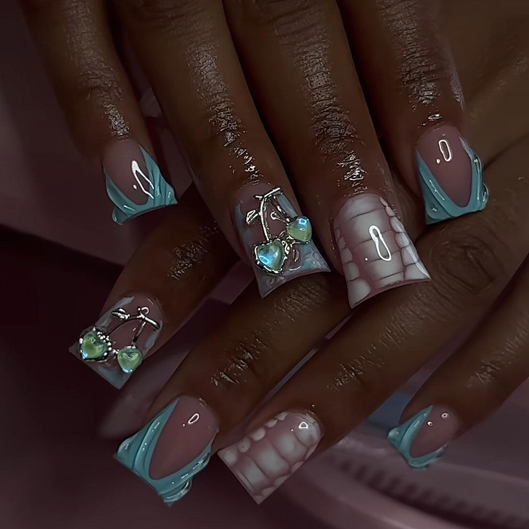 Artistic Nail Art Bowlift